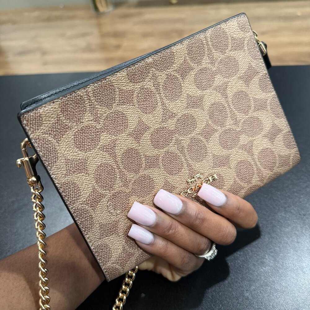 Brand new Slim CB SIG Coach Clutch